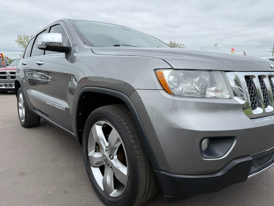 2012 Jeep Grand Cherokee Overland photo