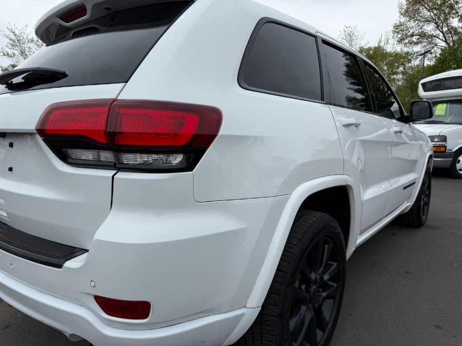 2018 Jeep Grand Cherokee Altitude 4x4 *Ltd Avail* photo