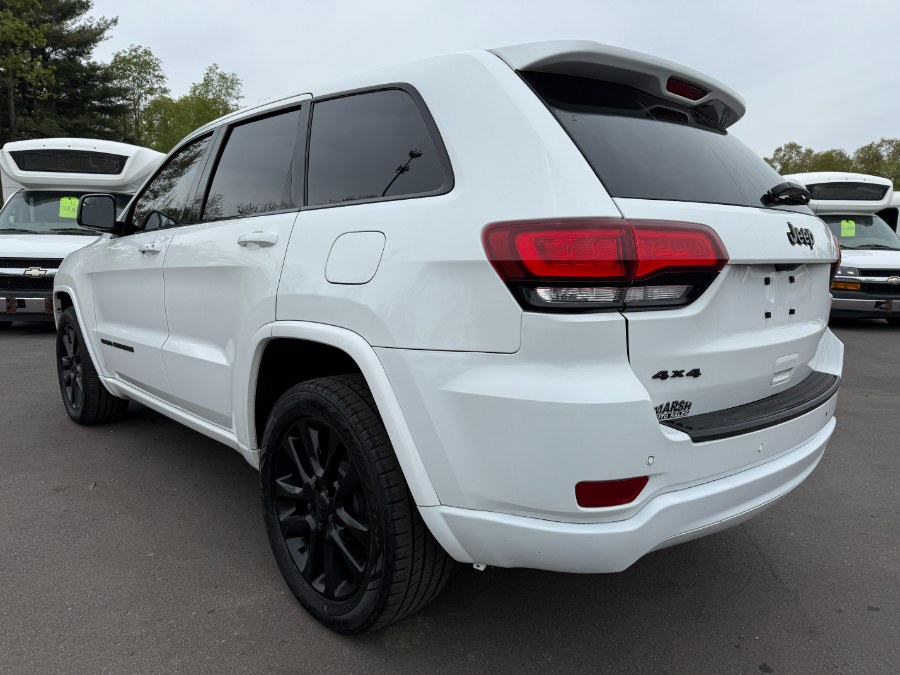 2018 Jeep Grand Cherokee Altitude 4x4 *Ltd Avail* photo