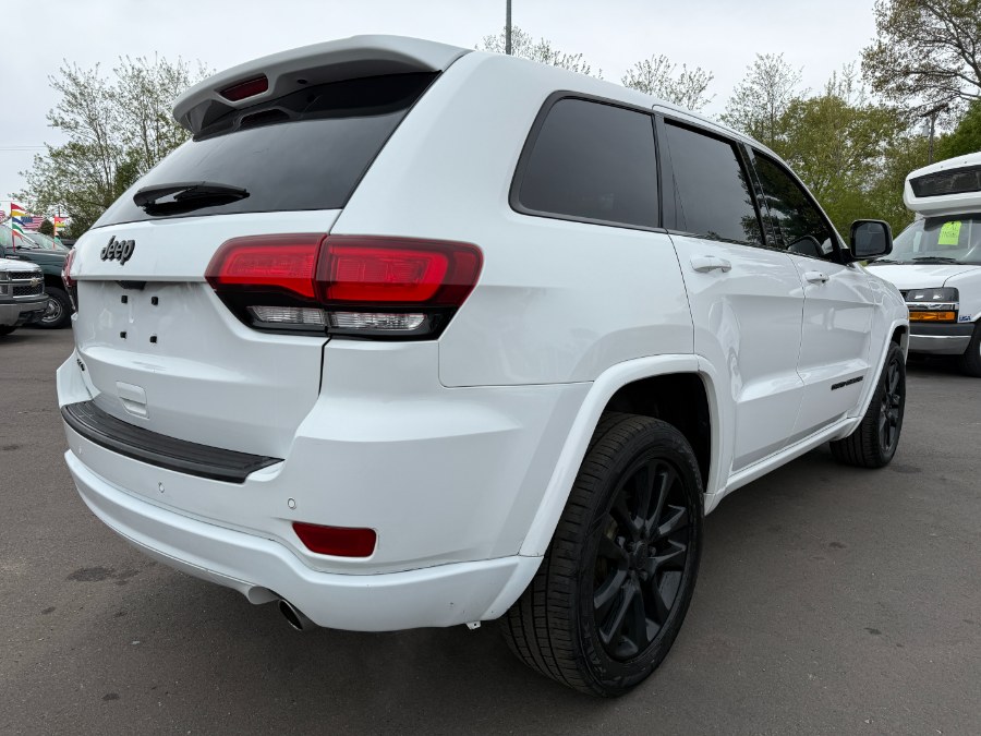 2018 Jeep Grand Cherokee Altitude 4x4 *Ltd Avail* photo