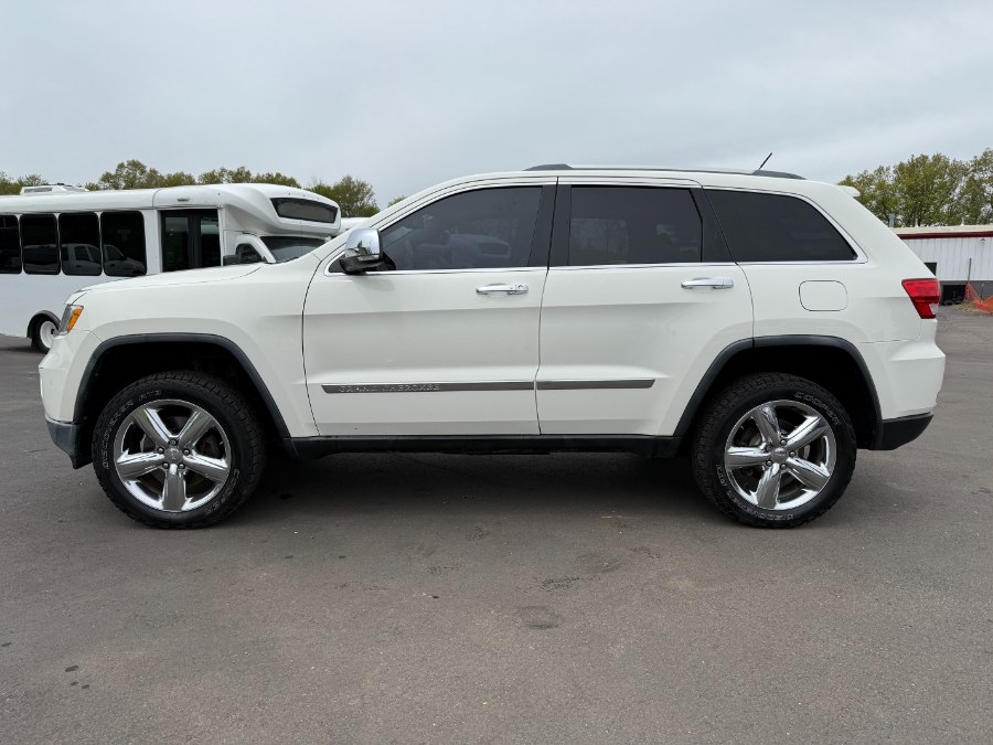 2011 Jeep Grand Cherokee Overland photo