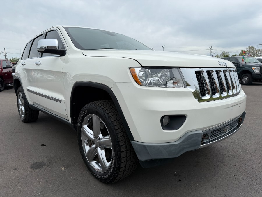 2011 Jeep Grand Cherokee Overland photo