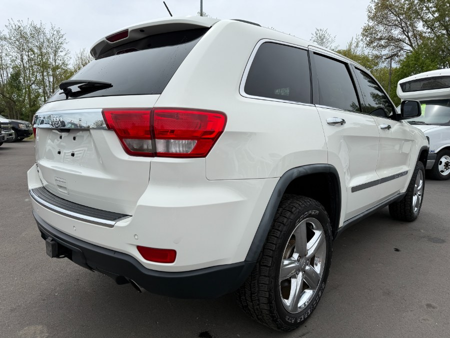 2011 Jeep Grand Cherokee Overland photo