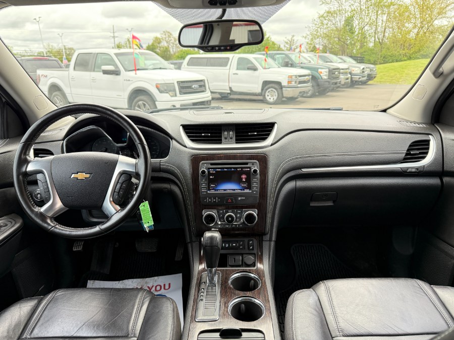 2015 Chevrolet Traverse AWD 4dr LT w/2LT photo