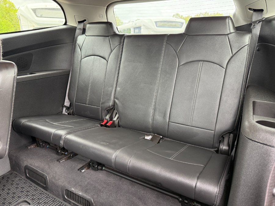 2015 Chevrolet Traverse AWD 4dr LT w/2LT photo