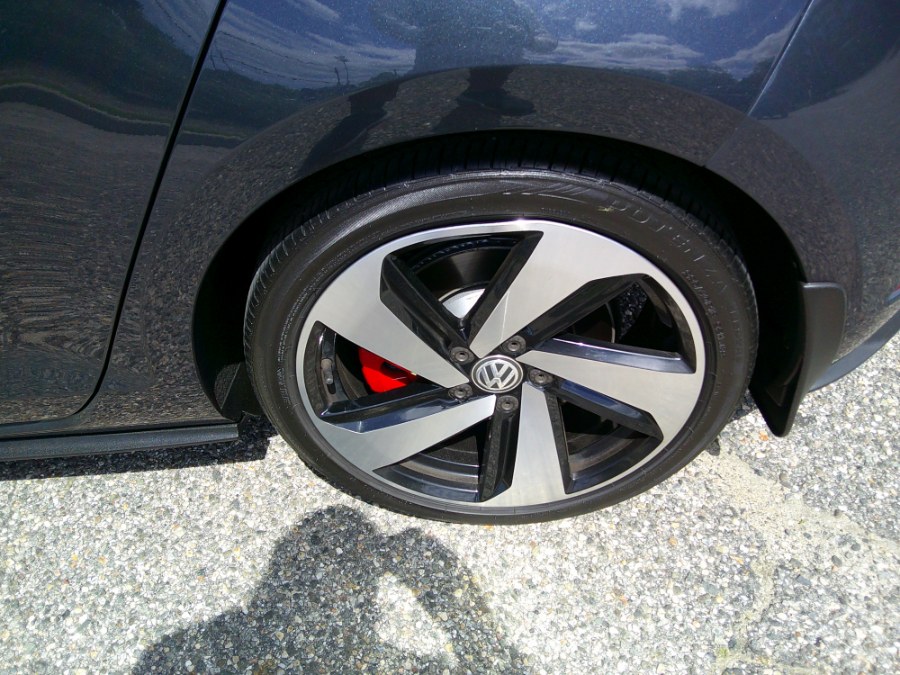 2020 Volkswagen Golf Gti 2.0T S DSG photo
