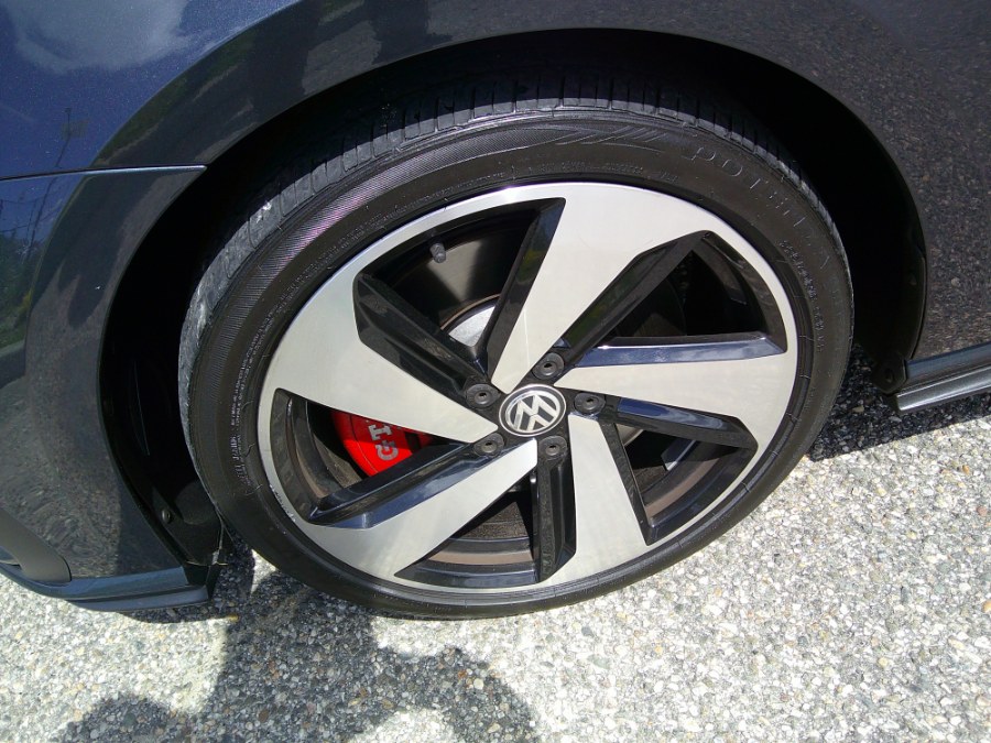 2020 Volkswagen Golf Gti 2.0T S DSG photo
