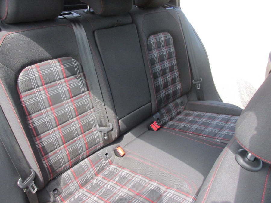 2020 Volkswagen Golf Gti 2.0T S DSG photo