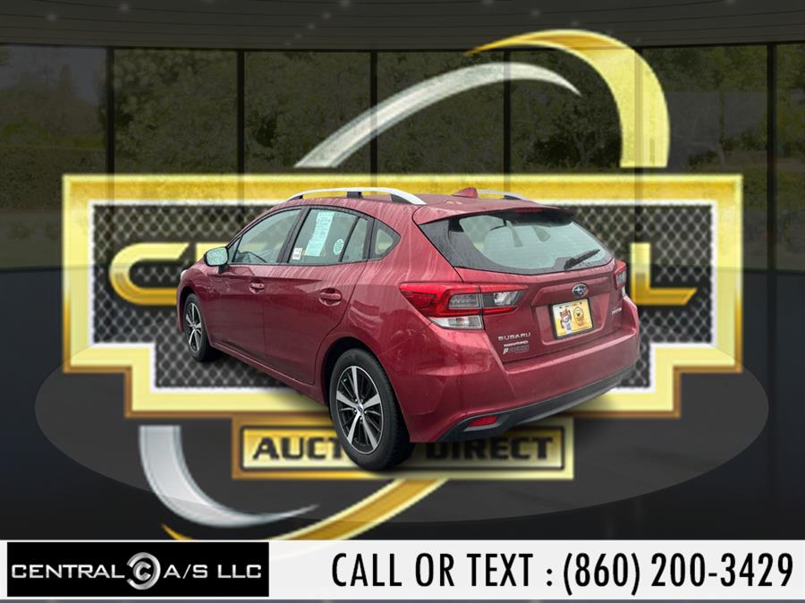 2023 Subaru Impreza Premium 5-door CVT photo