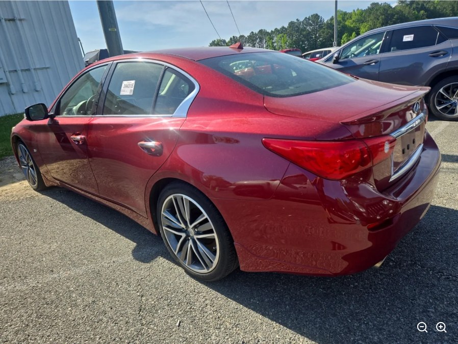 2014 Infiniti Q50 photo