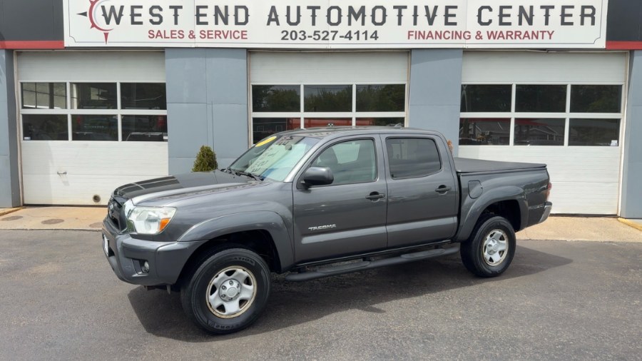 2015 Toyota Tacoma 4WD Double Cab V6 SR5 photo