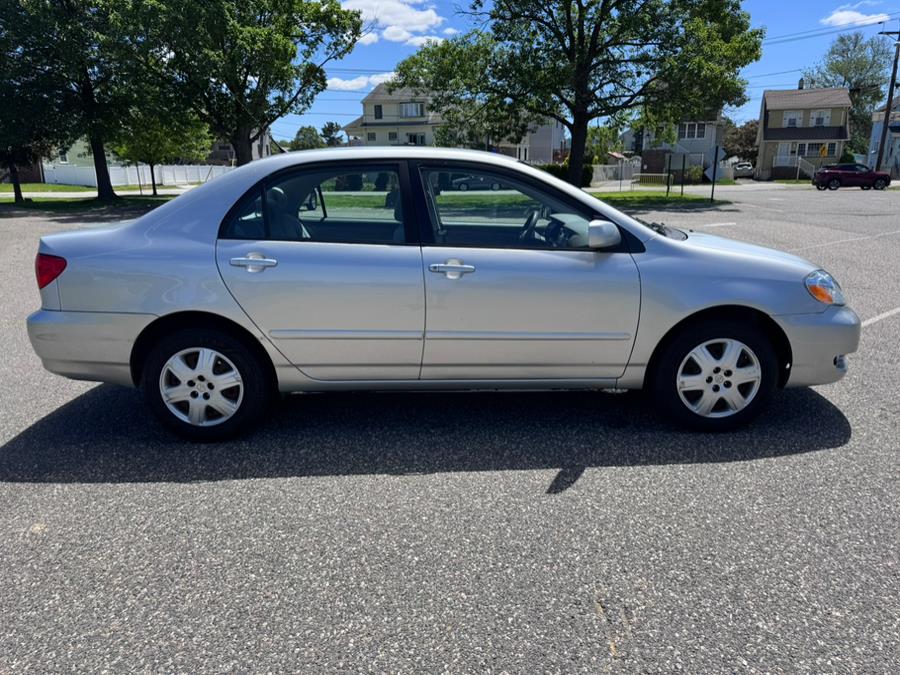 2007 Toyota Corolla CE photo