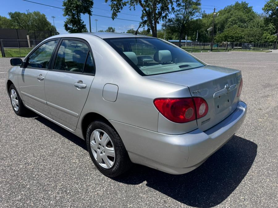 2007 Toyota Corolla CE photo