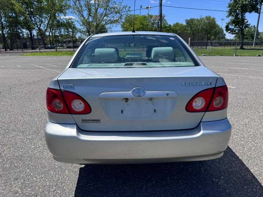 2007 Toyota Corolla CE photo