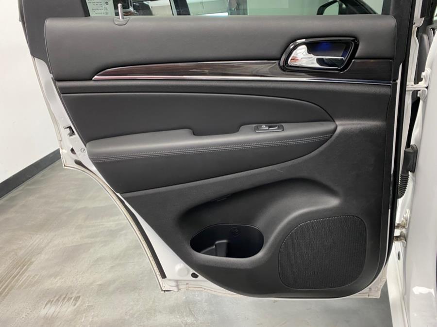 2020 Jeep Grand Cherokee Overland 4x4 photo