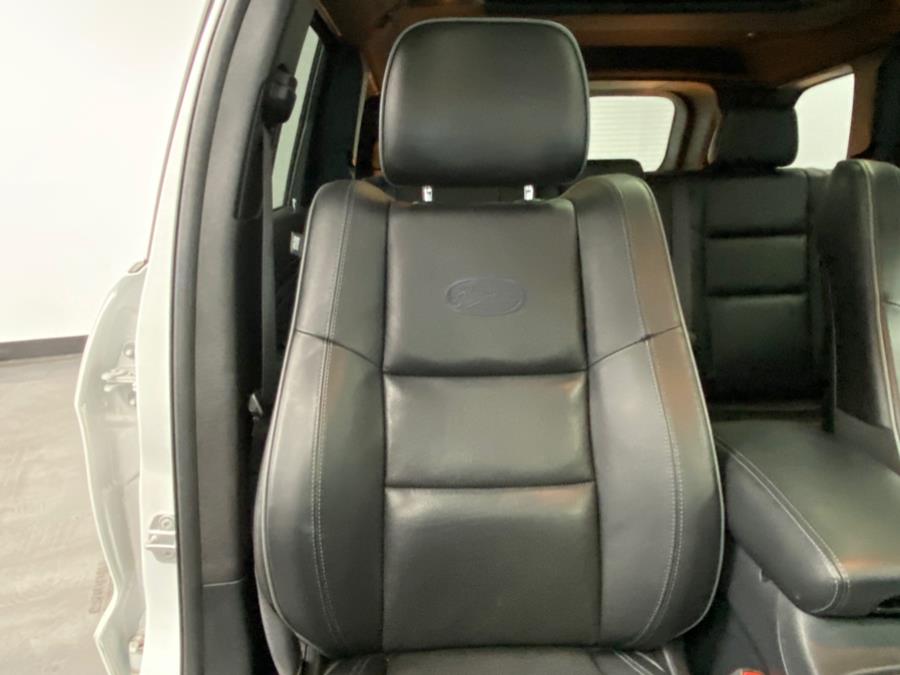 2020 Jeep Grand Cherokee Overland 4x4 photo