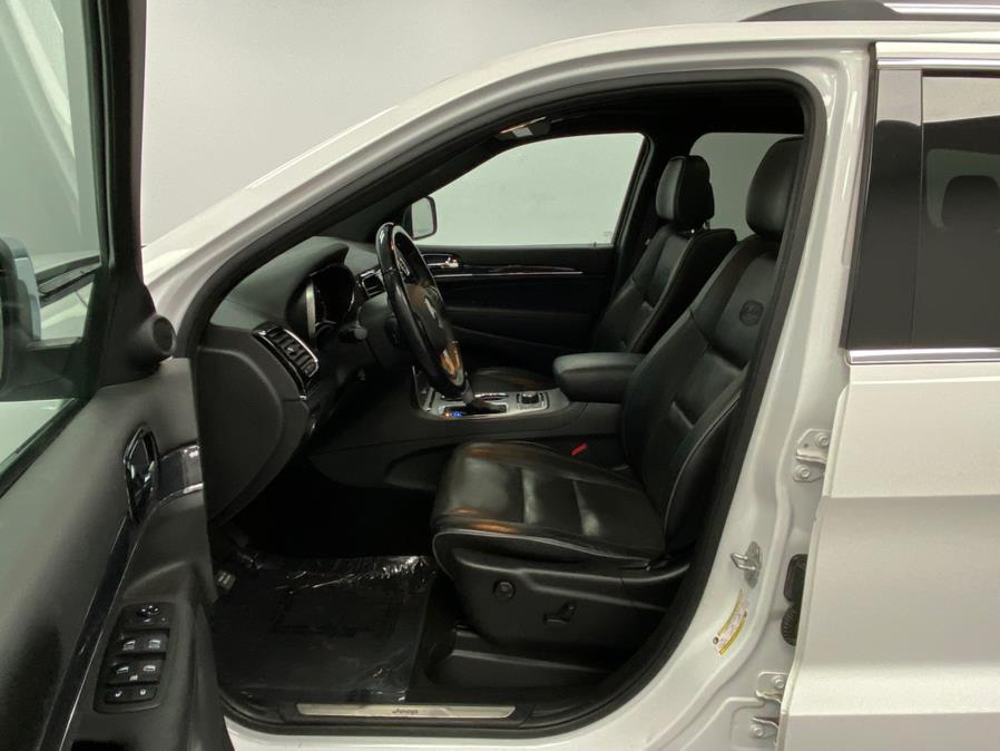 2020 Jeep Grand Cherokee Overland 4x4 photo