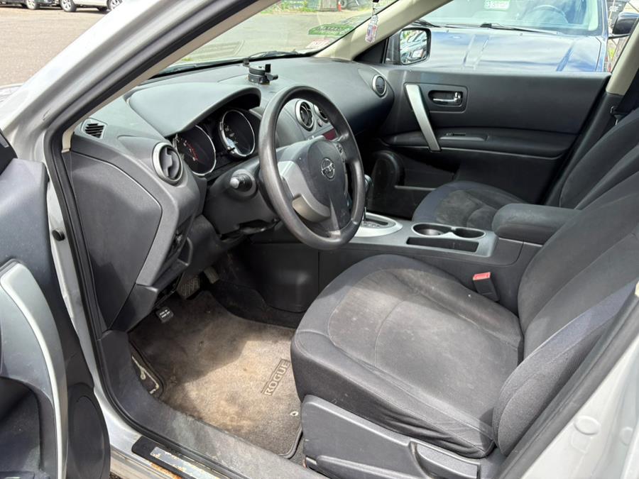 2009 Nissan Rogue S photo
