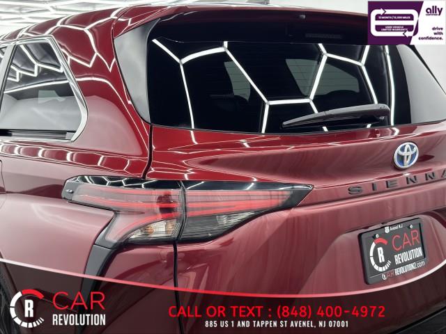 2021 Toyota Sienna XSE 7- Passenger photo