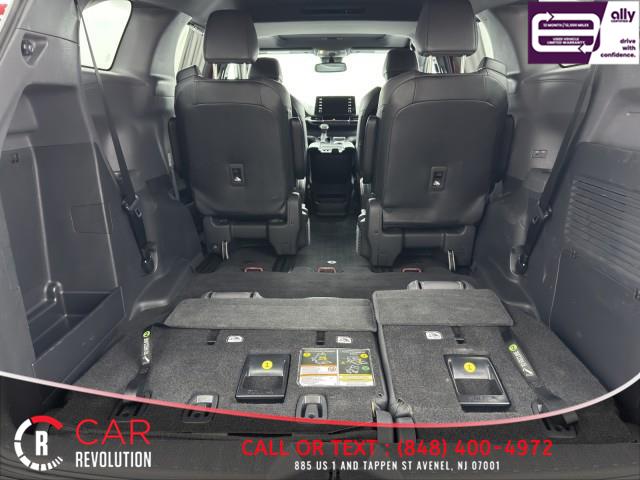 2021 Toyota Sienna XSE 7- Passenger photo