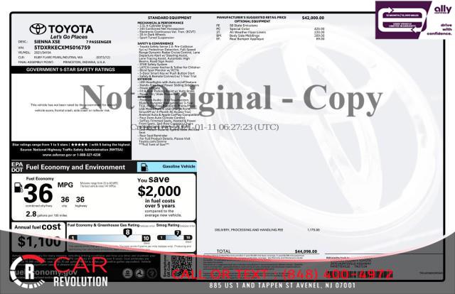 2021 Toyota Sienna XSE 7- Passenger photo