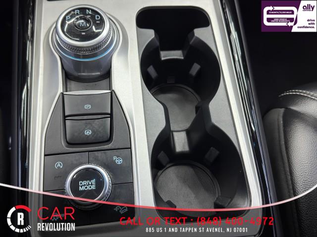 2023 Ford Explorer ST 4WD photo