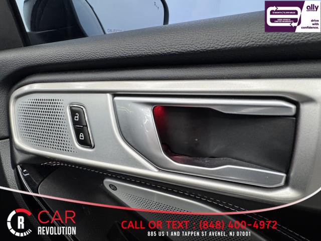 2023 Ford Explorer ST 4WD photo