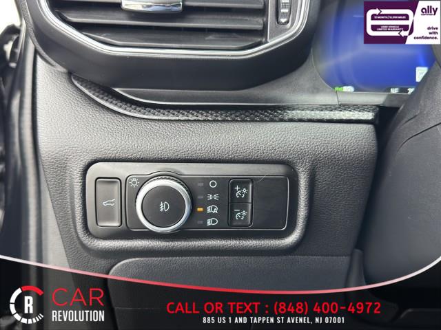 2023 Ford Explorer ST 4WD photo
