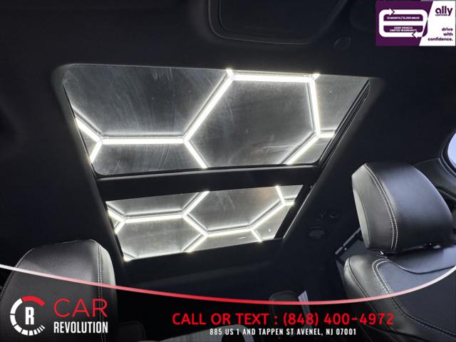 2023 Ford Explorer ST 4WD photo