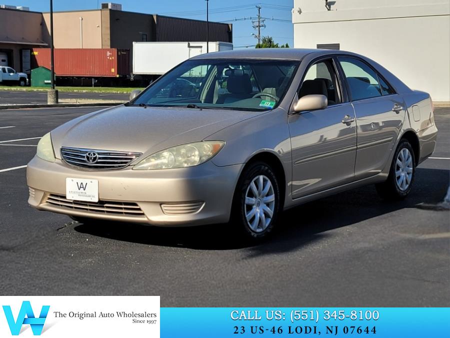 2005 Toyota Camry Standard photo