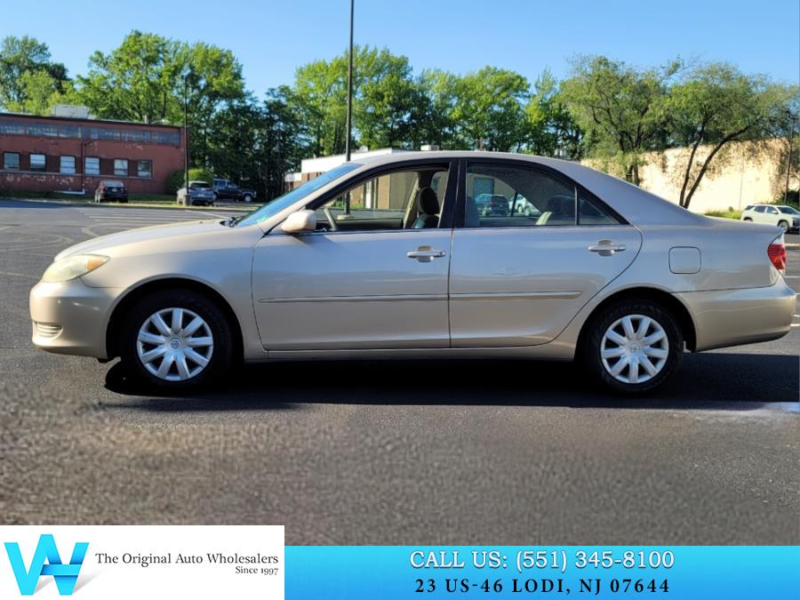 2005 Toyota Camry Standard photo