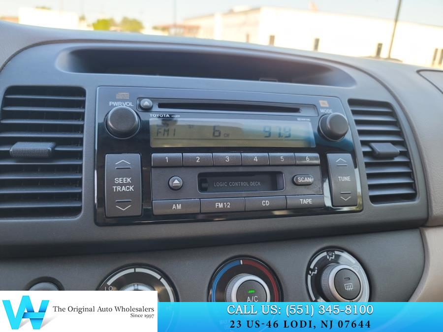 2005 Toyota Camry Standard photo