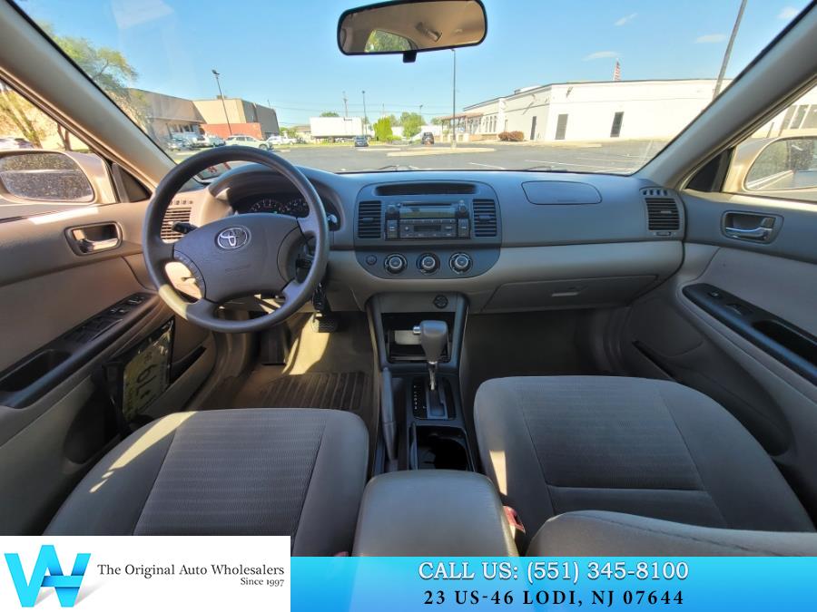 2005 Toyota Camry Standard photo