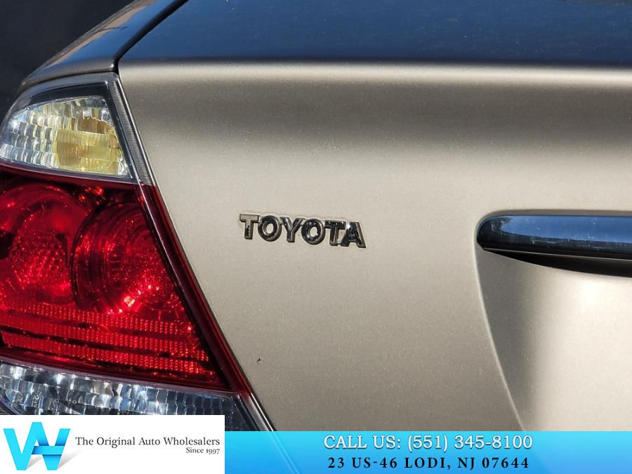 2005 Toyota Camry Standard photo