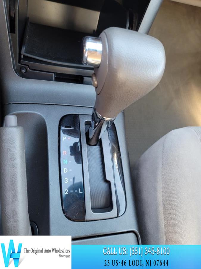 2005 Toyota Camry Standard photo