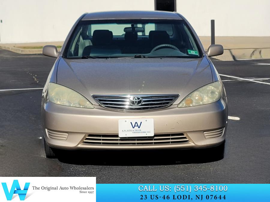 2005 Toyota Camry Standard photo