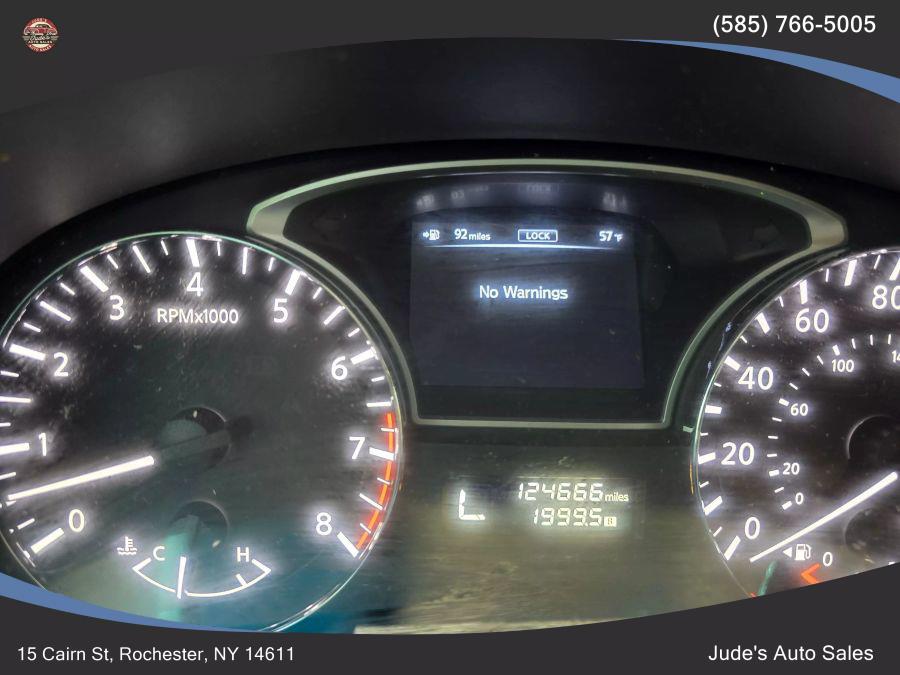2013 Nissan Pathfinder S photo