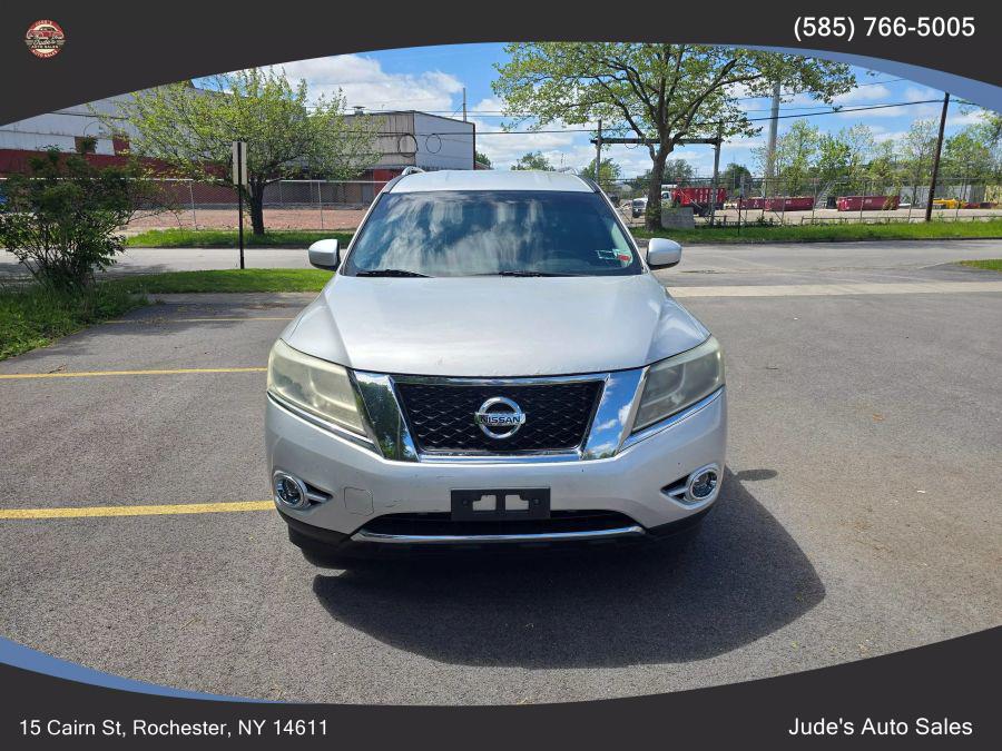 2013 Nissan Pathfinder S photo
