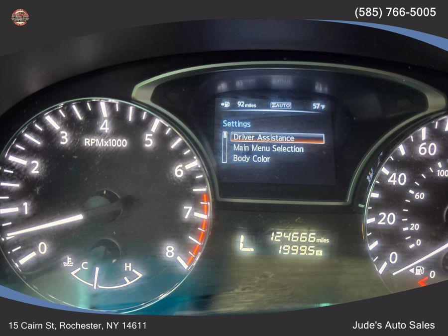2013 Nissan Pathfinder S photo