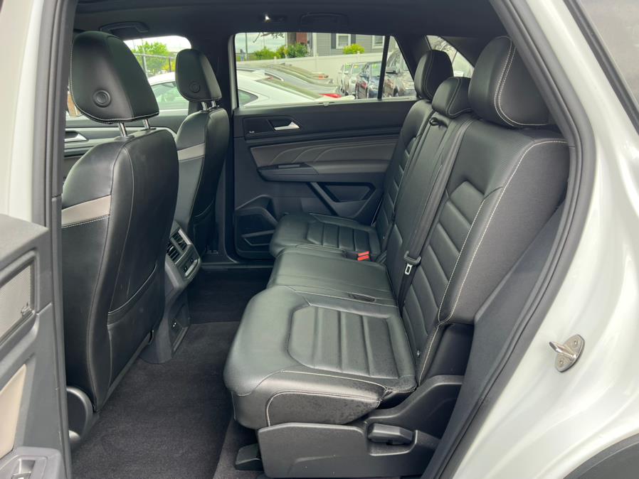 2021 Volkswagen Atlas Cross Sport 3.6L V6 SEL Premium R-Line 4MO photo