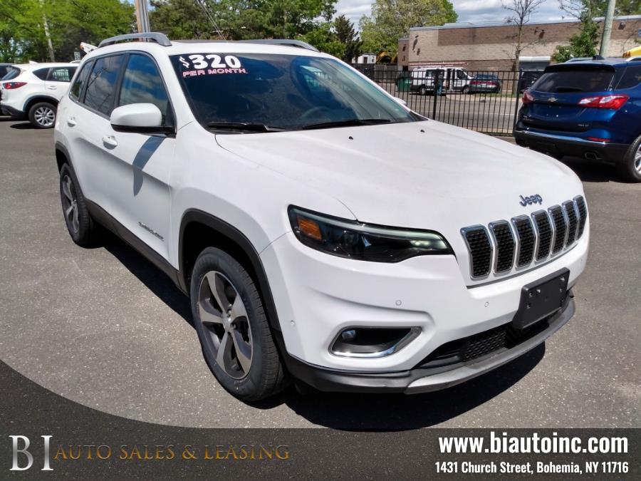 The 2021 Jeep Cherokee Limited 4x4 photos