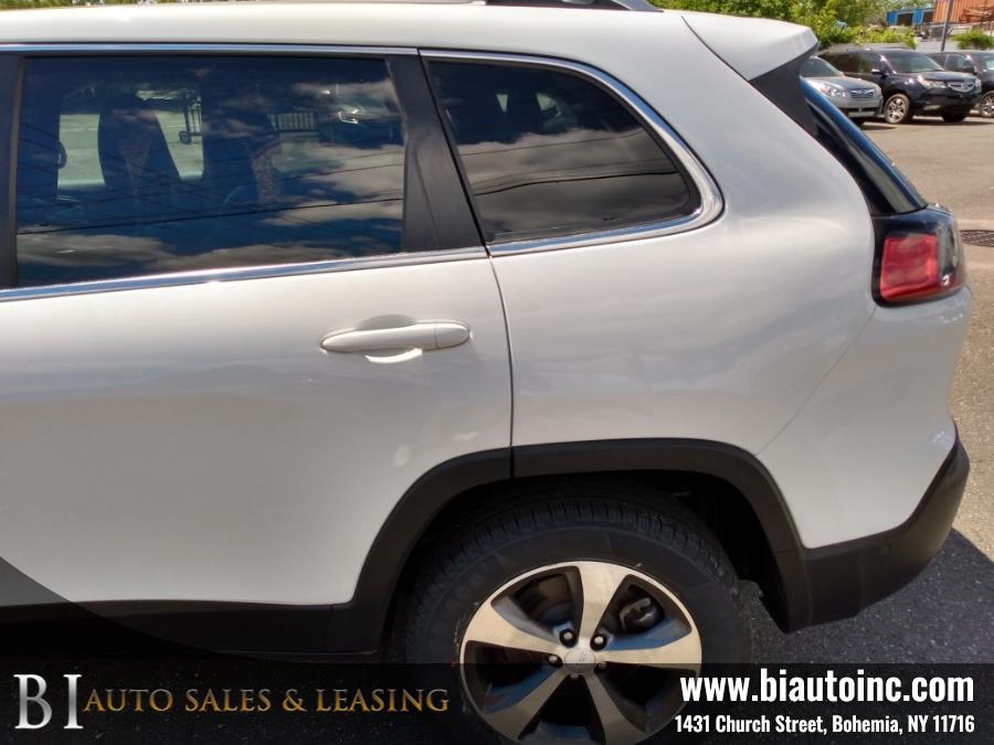 2021 Jeep Cherokee Limited 4x4 photo