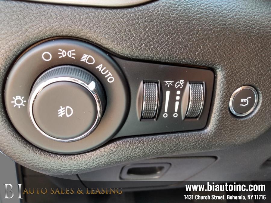 2021 Jeep Cherokee Limited 4x4 photo