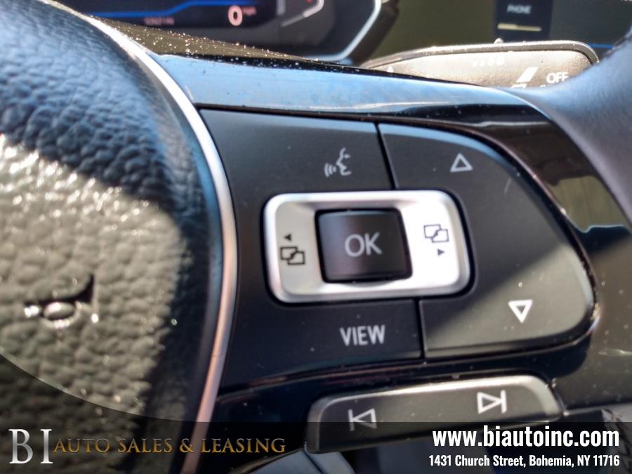 2019 Volkswagen Jetta SEL Auto w/SULEV photo