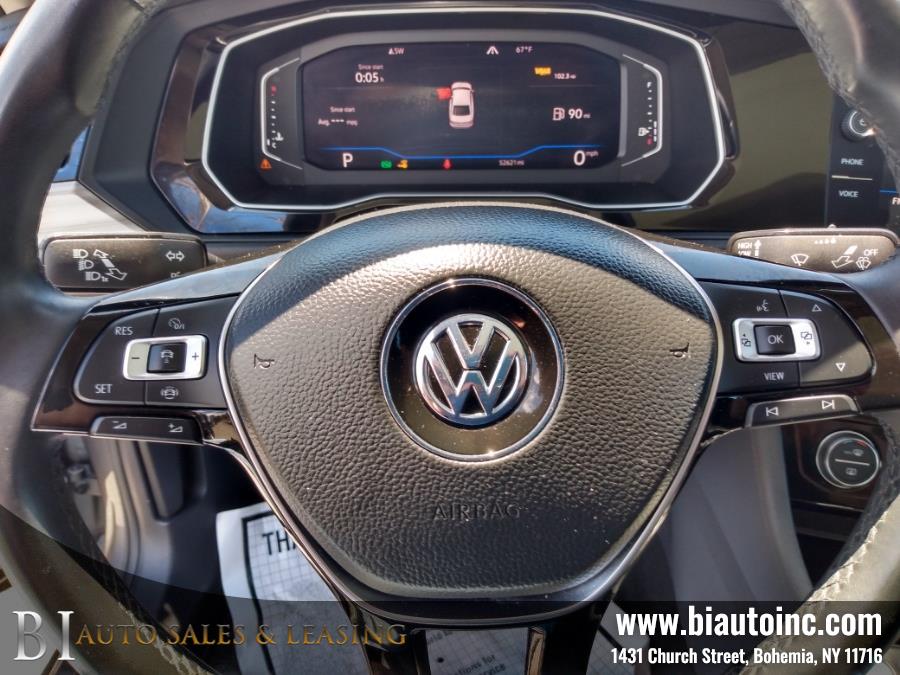 2019 Volkswagen Jetta SEL Auto w/SULEV photo
