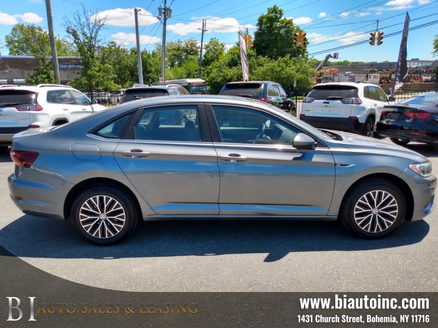2019 Volkswagen Jetta SEL Auto w/SULEV photo