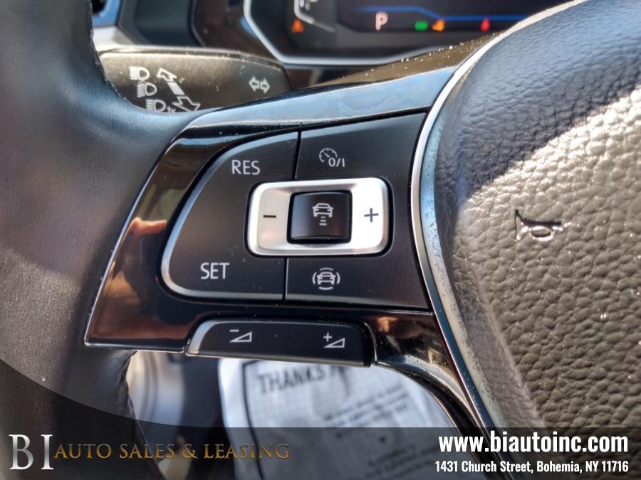 2019 Volkswagen Jetta SEL Auto w/SULEV photo