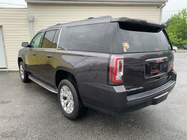 2015 GMC Yukon XL SLE 1500 photo