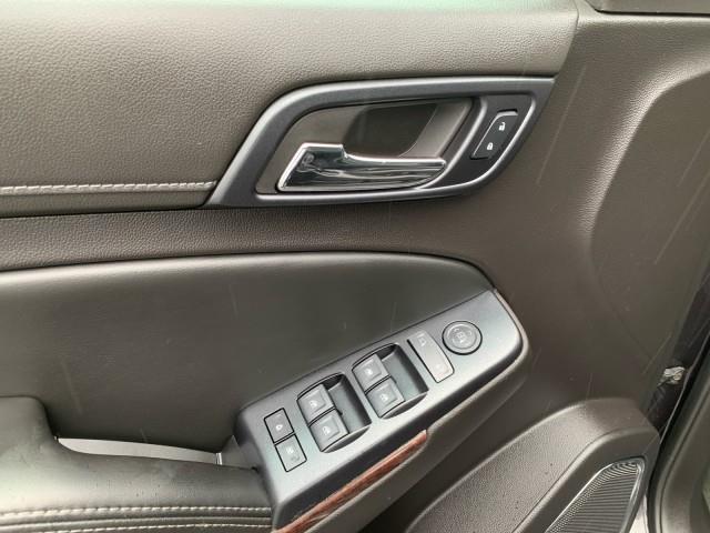 2015 GMC Yukon XL SLE 1500 photo