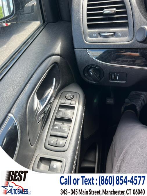 2014 Dodge Grand Caravan SE photo
